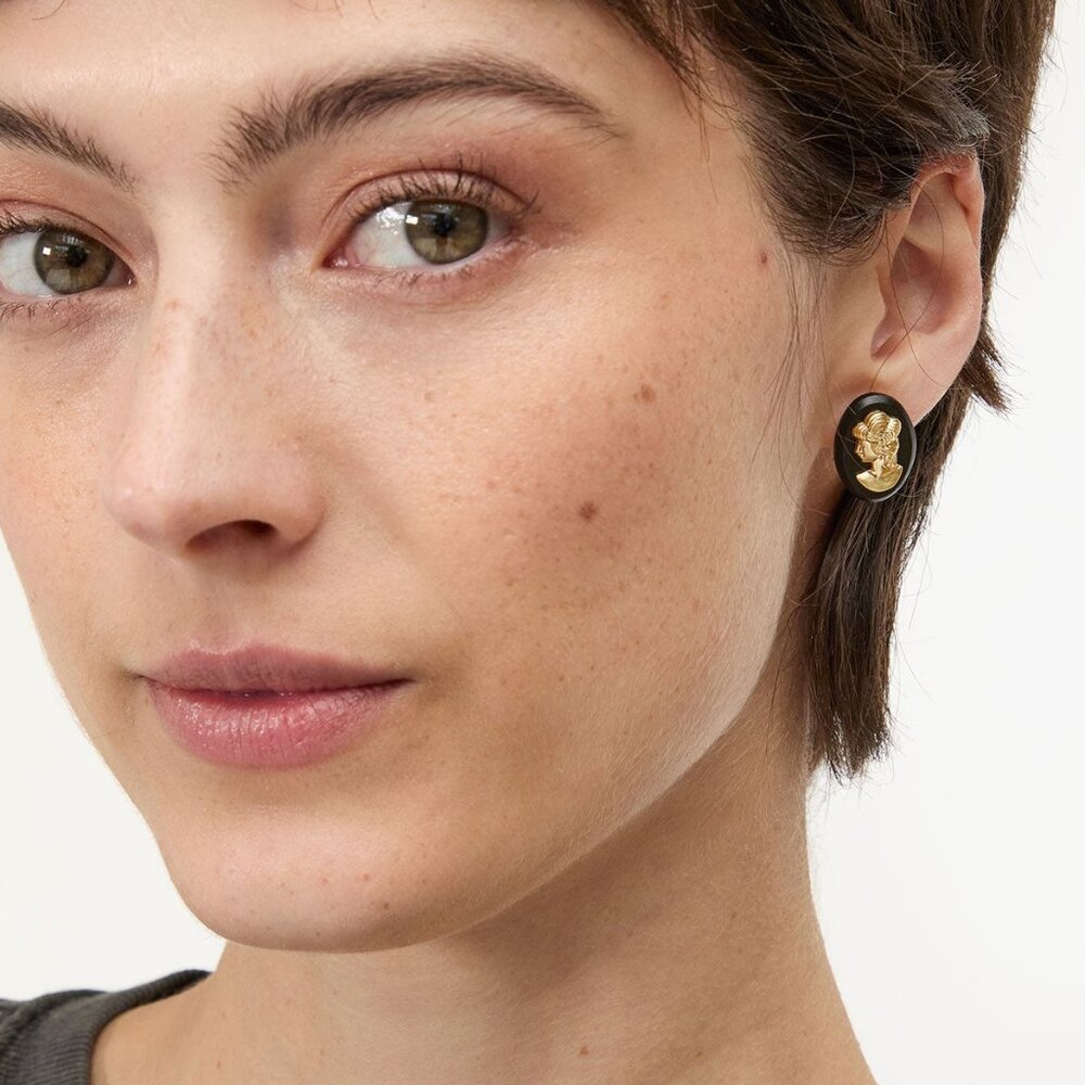 Clare V. Fall 2025 Cameo Stud Earrings BNIB